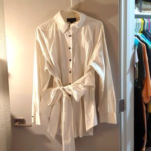White button up tunic top, tie front, black buttons Lane Bryant size 16